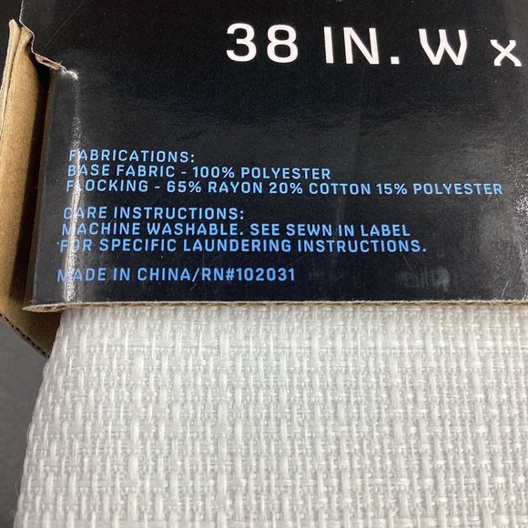 Max 100 Blackout 100% Noise Reducing Grommet Top 2 Panels White 38x84 Org $100 - Picture 7 of 9